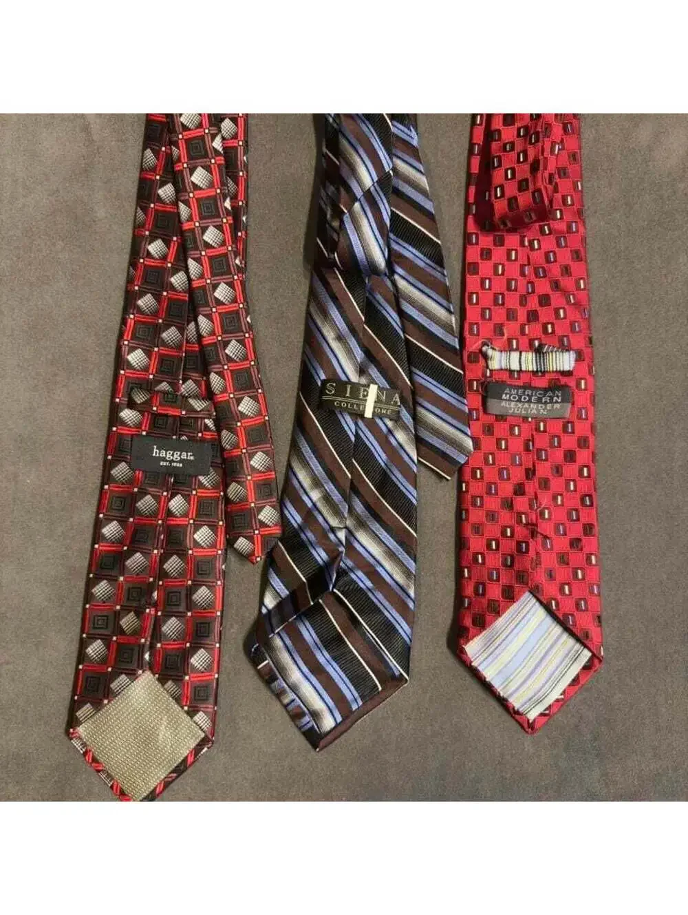Set of 3 men's ties in black and red #accessorize